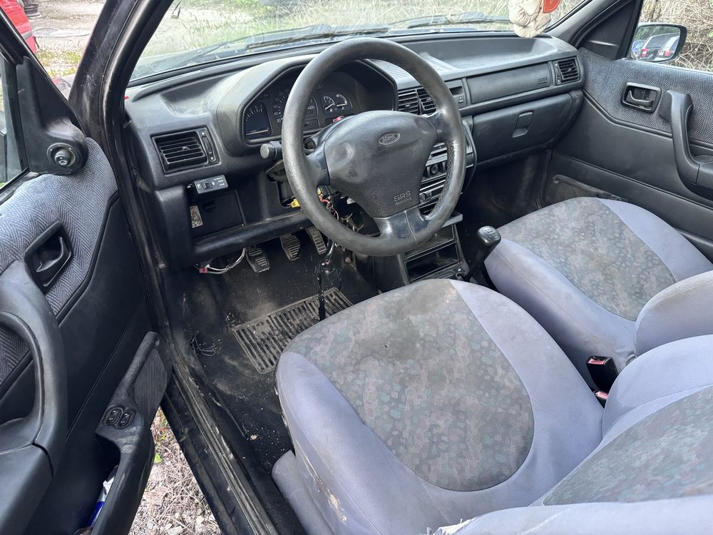 Ford Fiesta 1.3i 1993г На Части