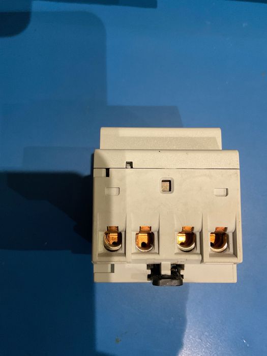 Модульный контактор ABB ESB 63-40