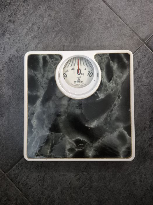 Механичен кантар за тегло Momert - Нов, Точен, Здрав и Надежден