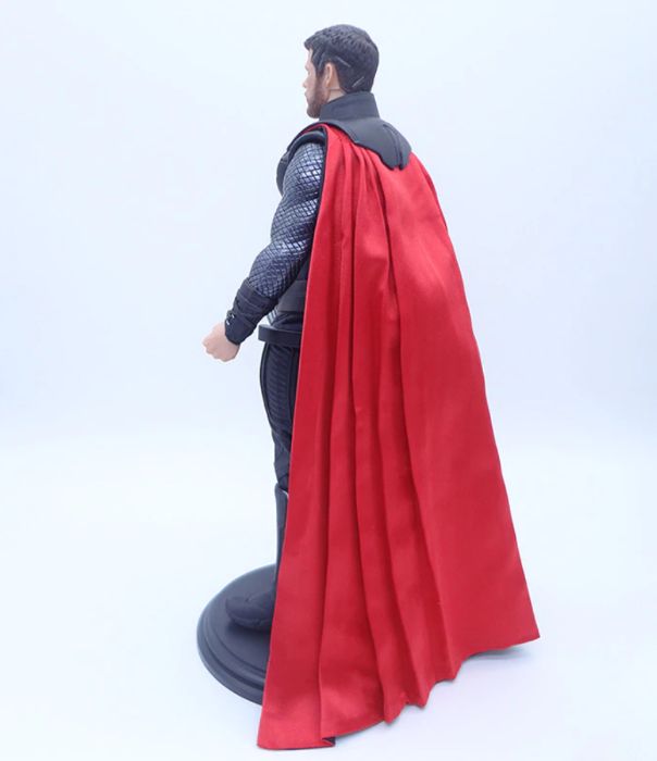 Figurina Thor Marvel Infinity war Endgame Avangers 30 cm