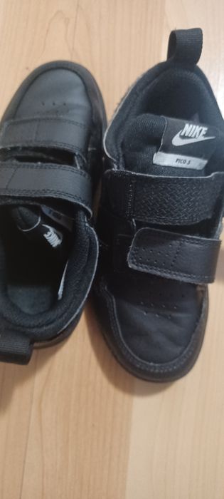 Pantofi sport Nike marimea 29.5