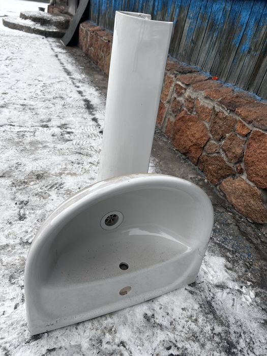 Продам раковину в хорошем состоянии