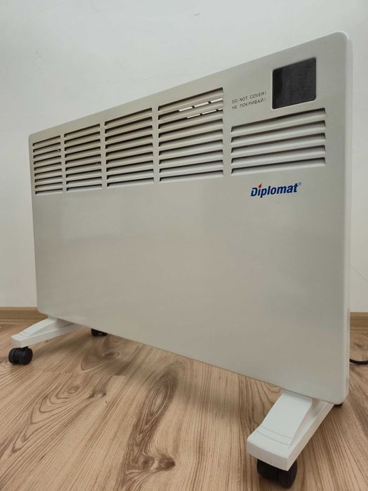 Стенен конвектор Diplomat DPL 1500 B