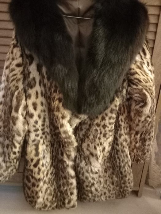 Палто 3/4 от естествена леопардова кожа