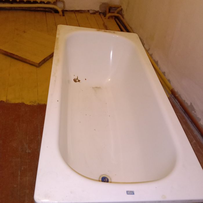 Продам ванну б/у