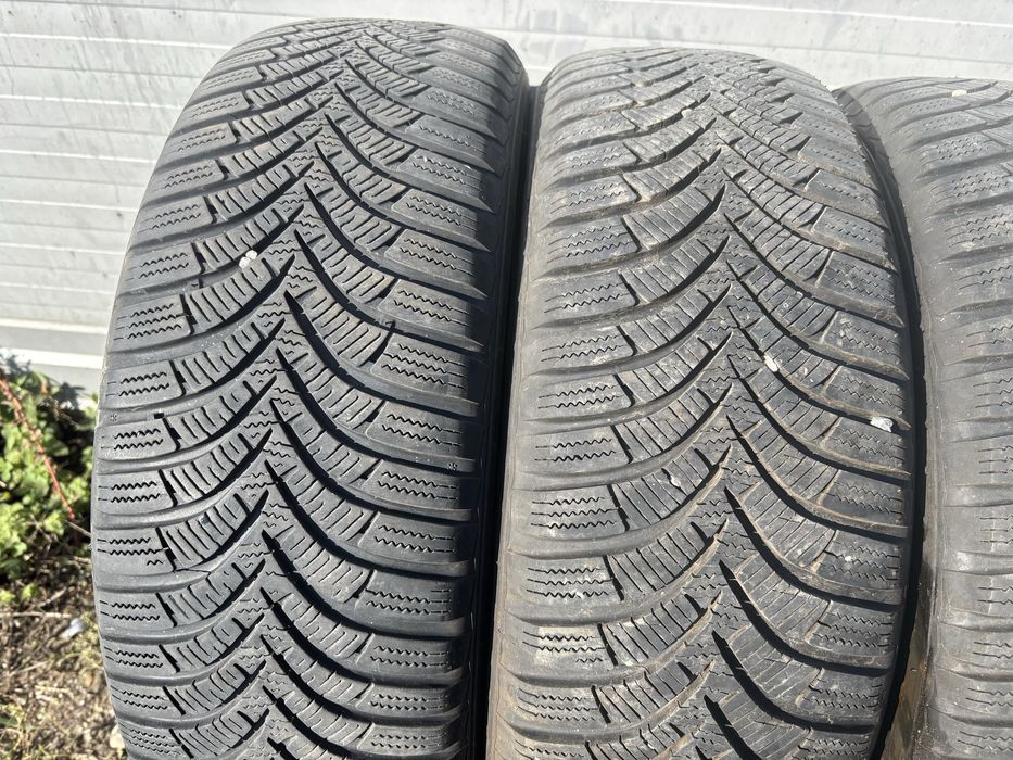 4 anvelope de iarnă Hankook  195/60/16
