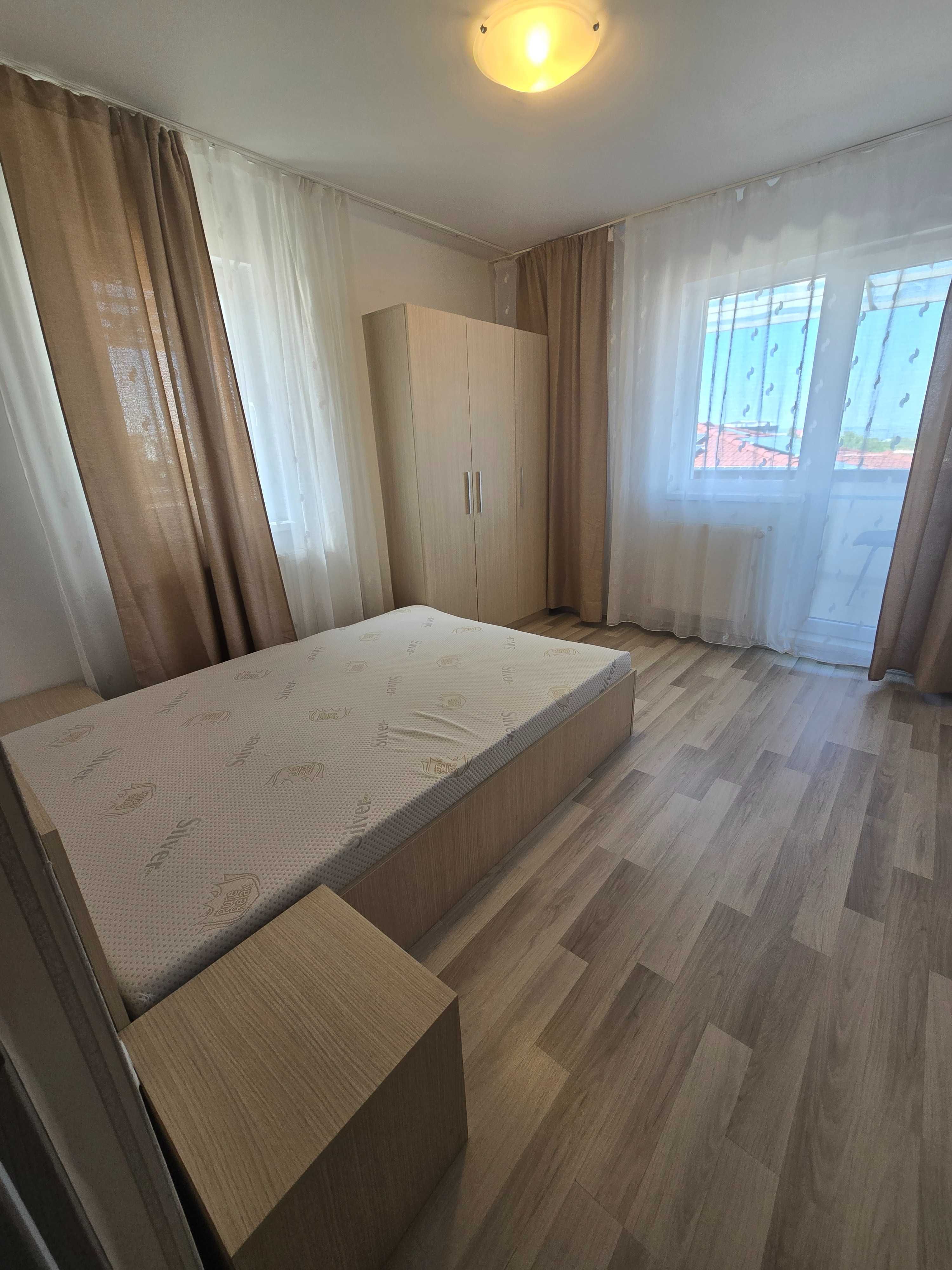 PF inchirez ap doua camere decom cu terasa si parcare zona linistita