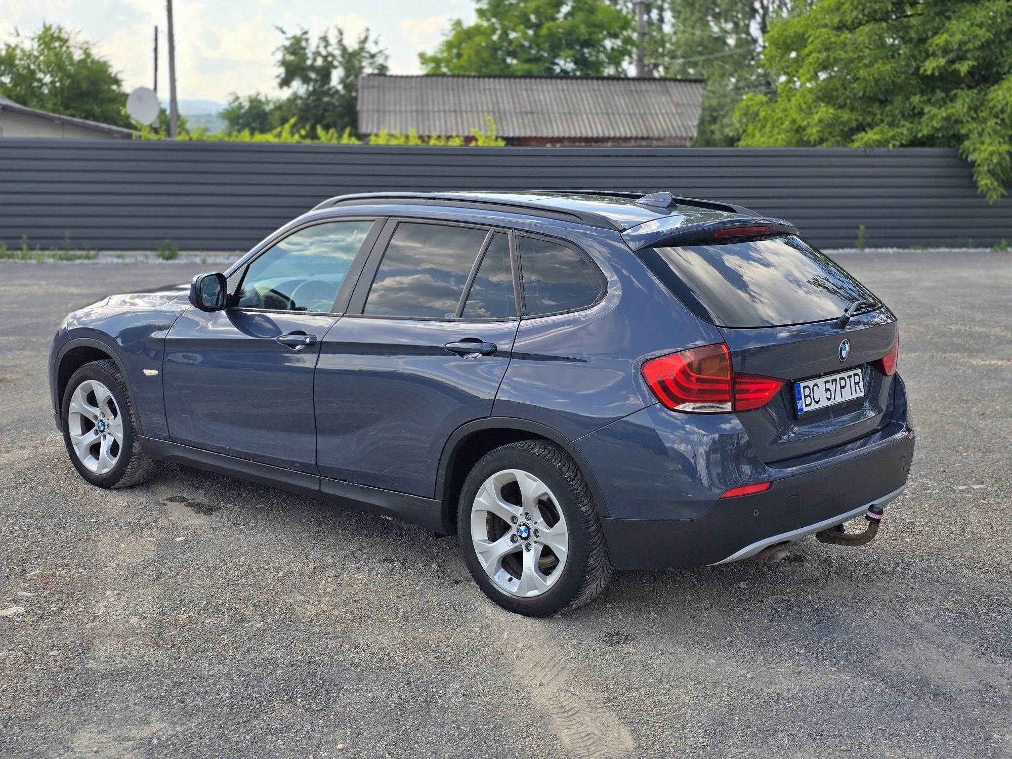 Vând BMW X1 X Drive