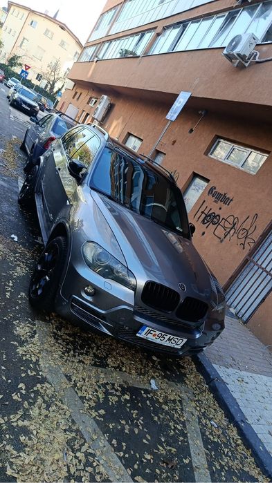 Vand / Schimb urgent  BMW X5 E70 - super intretinuta
