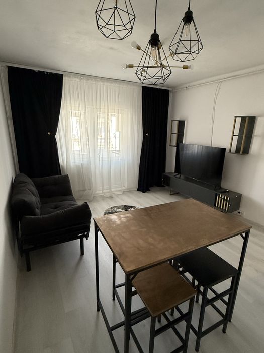 Inchiriez apartamente si garsoniere in regim hotelier