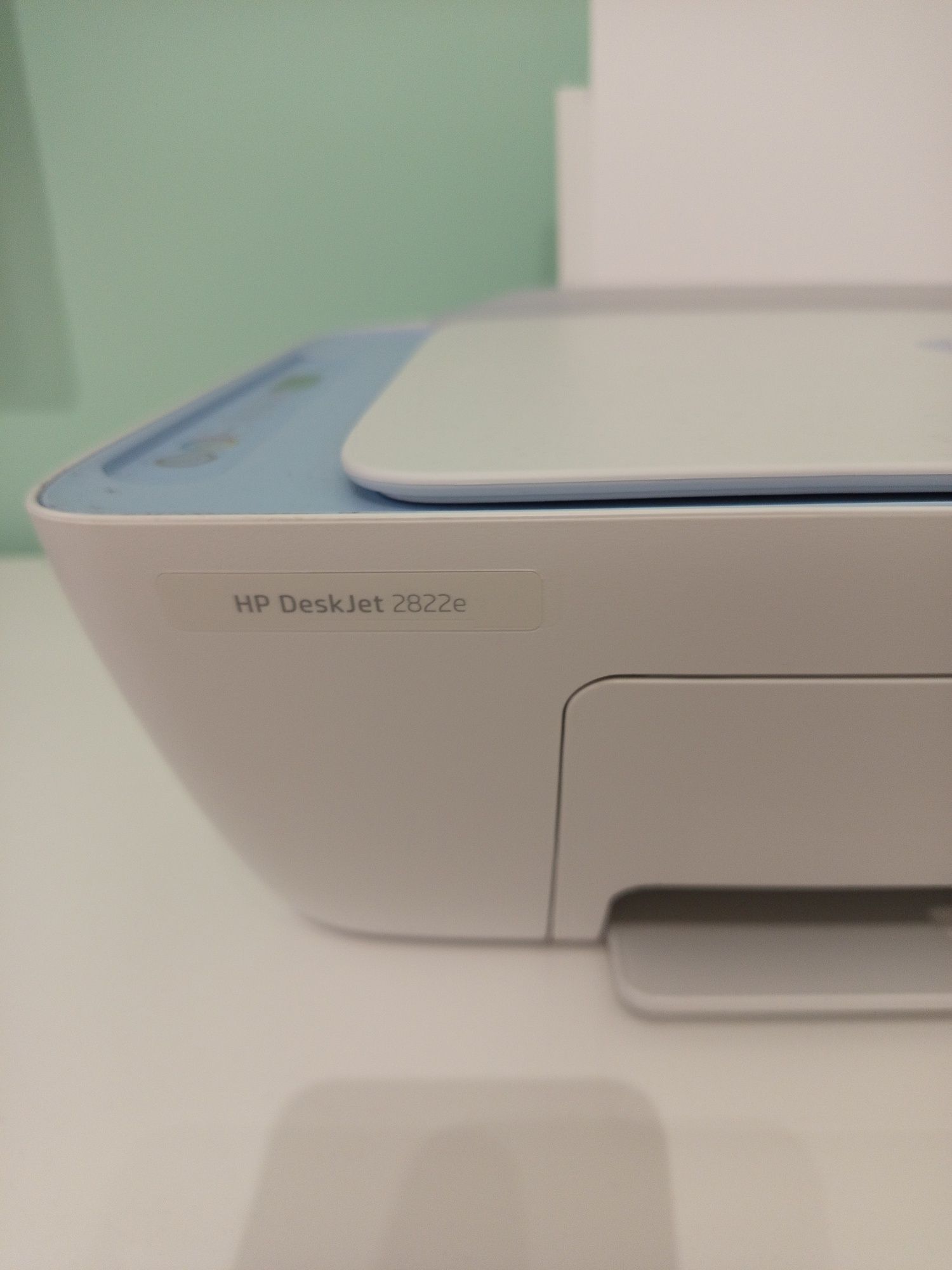 Принтер HP Desk Jet 2822e