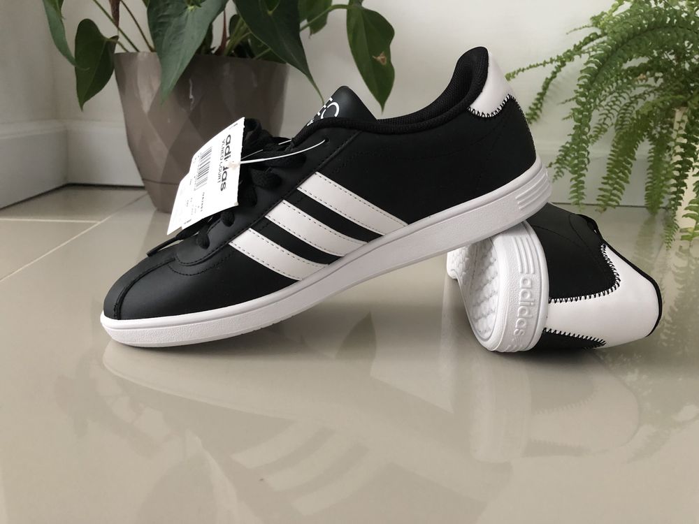 Adidas Neo - lichidare stoc