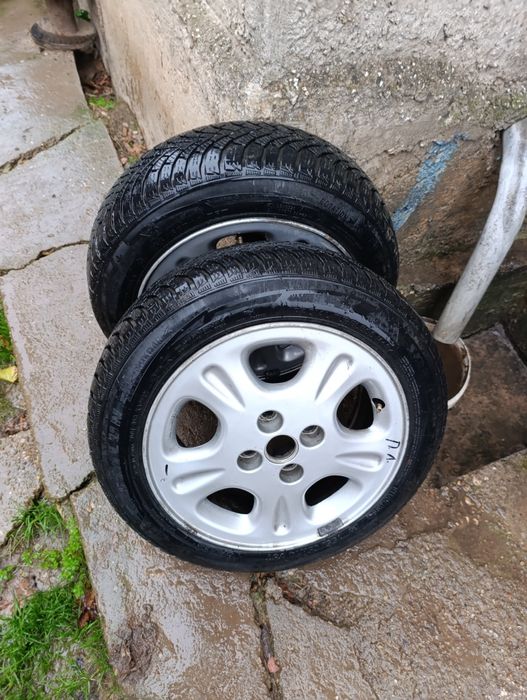 Гуми с джанти за Фиат пунто-14 цола