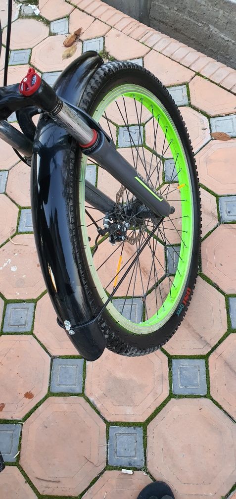 Yengi olingan velosiped kafolati blan