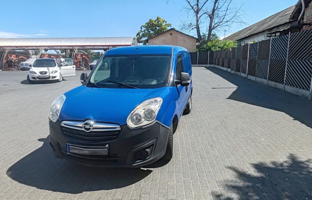 Opel Combo D-Van 1.3 Diesel 90 Cp