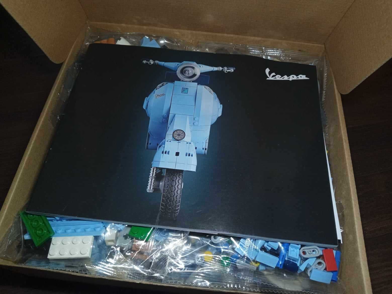 TIP scuter Creator Expert Vespa 125 TIP 10298