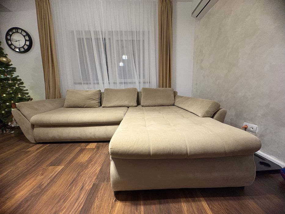 Canapea colțar extensibilă cu ladă de depozitare – 232 cm x 170 cm