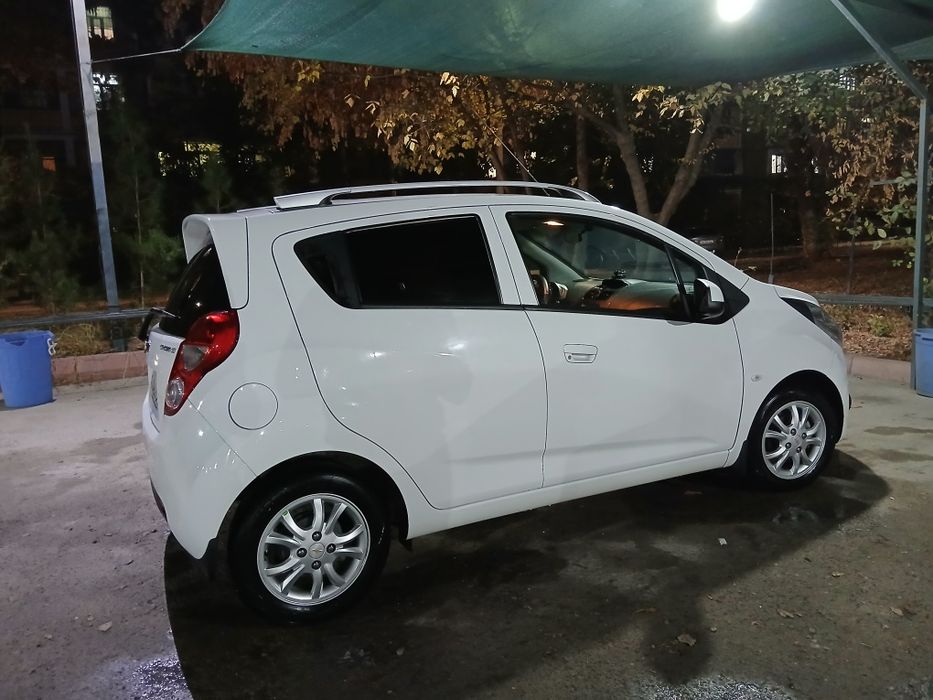 Chevrolet Spark 2022 - автомат, 4-позиция