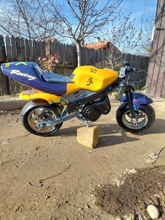 Minimoto sport  și  cross  electrice pentru copii.