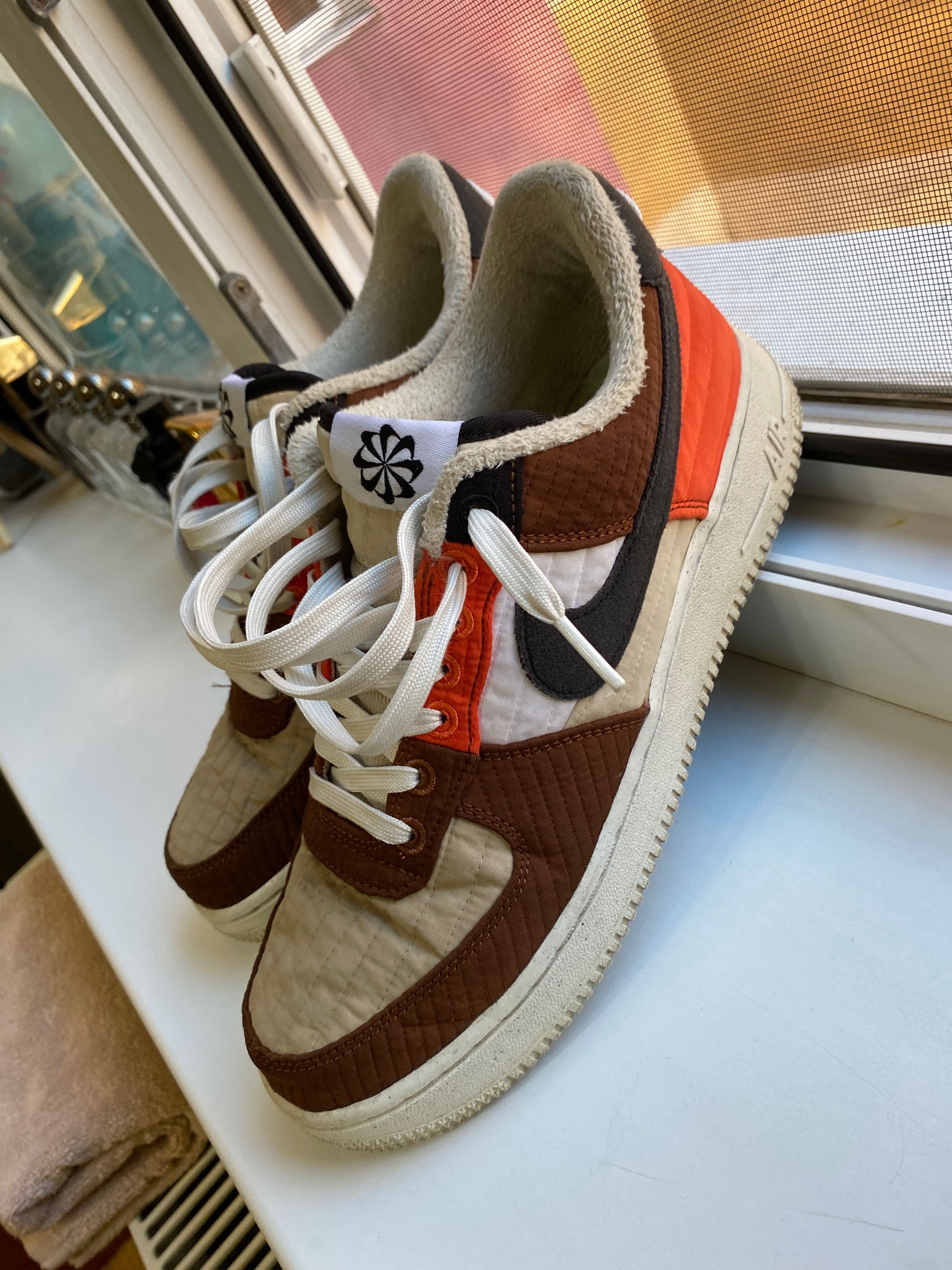 Nike air force 1 07 lxx winter maro & portocaliu neon mărimea 40,5