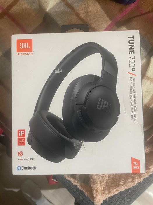 Наушник JBL продается