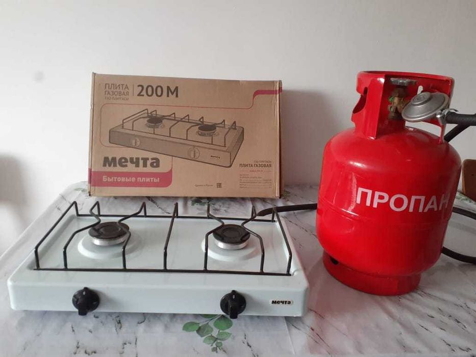 продам газовую плиту