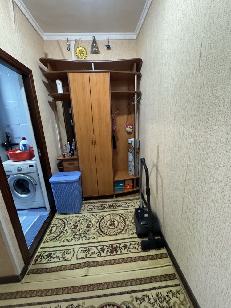 Продается 2 комнатная