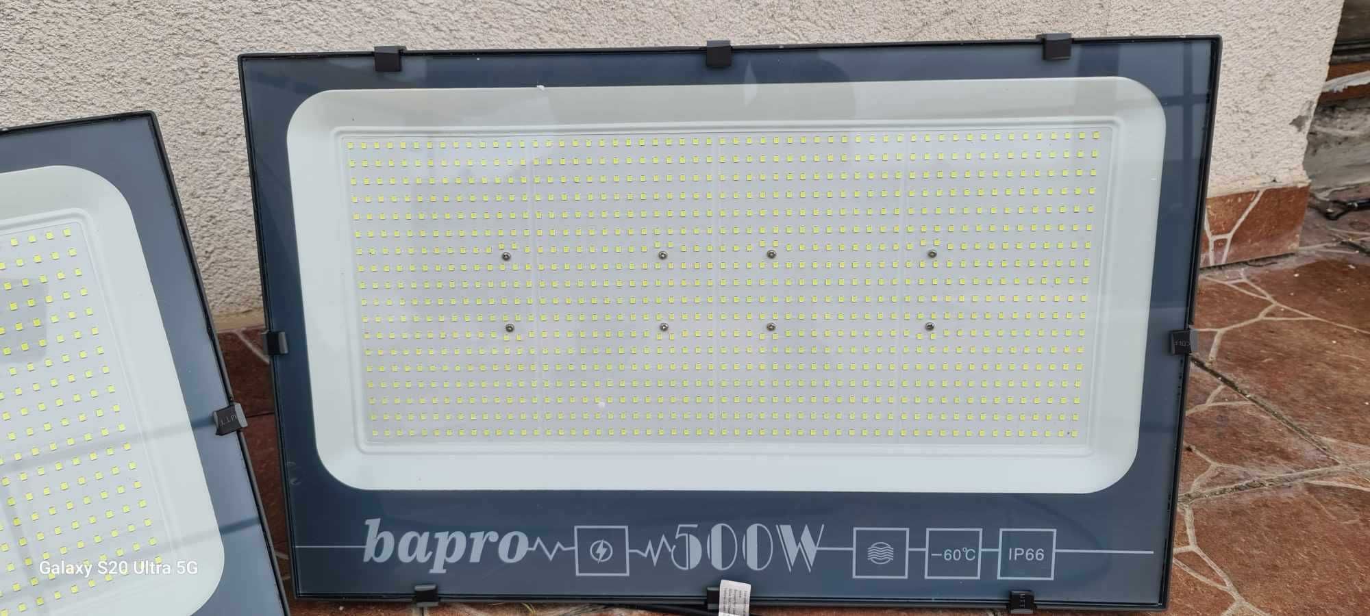 Proiector cu LED de 500 W