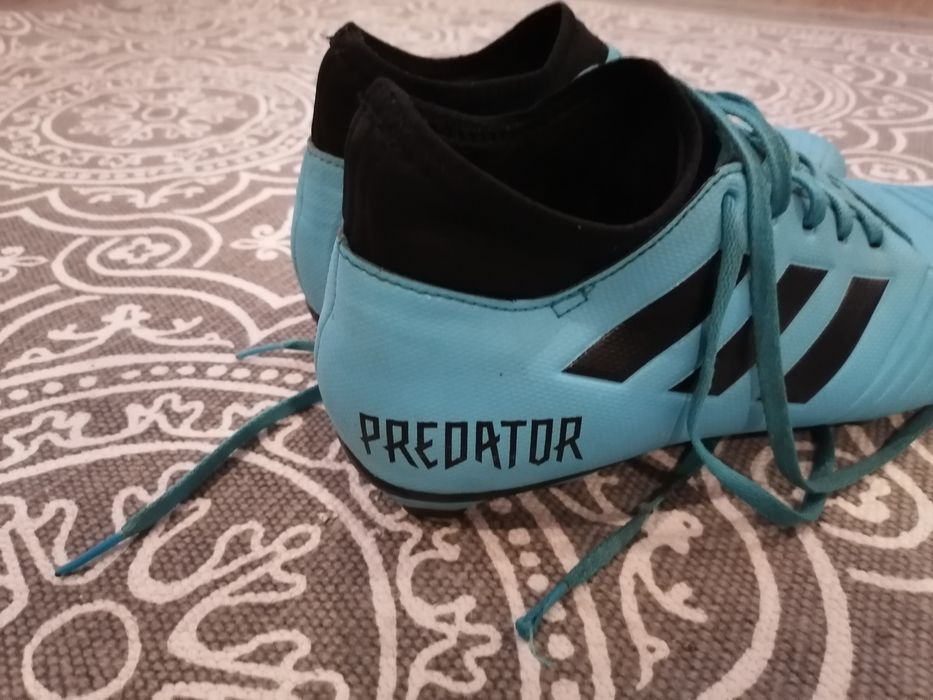 Професионални футболни ботонки Adidas predator