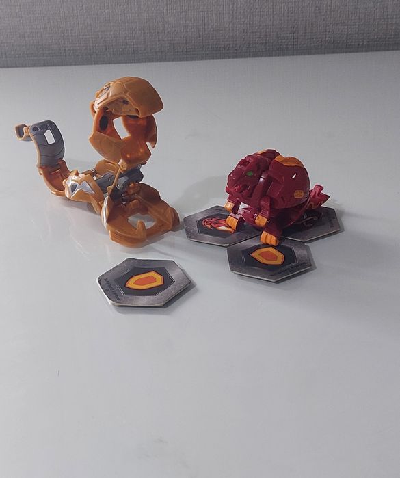 Продам оригинальные бакуганы