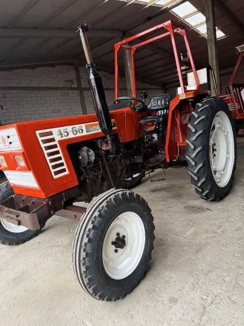 Tractor Fiat Agri New Holland 45 66 ore 3000 an 1997 Fiat 640 70 90 80
