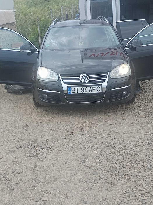 Vând sau schimb  golf 5