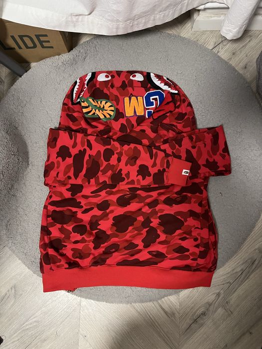 Bape hanorac zip up rosu shark marime S nou