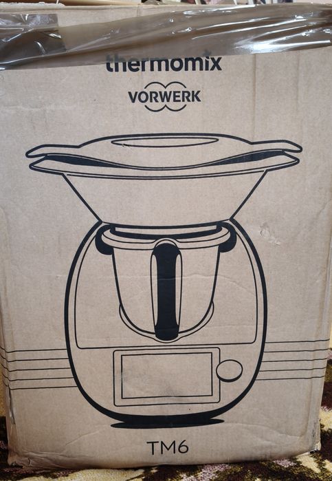Vând thermomixt TM6