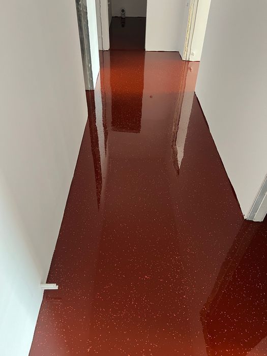 Pardoseli epoxidice si poliuretanice pentru interior si exterior