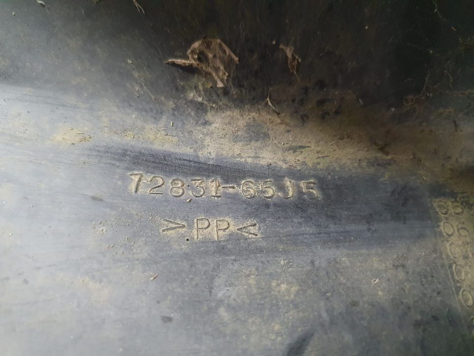 Capac suport roata de rezerva 72831-65j5 Suzuki Grand Vitara 2  [din