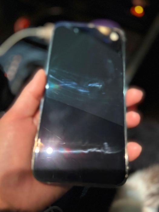 Продам Айфон 14 про макс