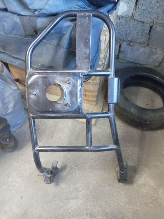 Колитка на ленд крузер 200 новая