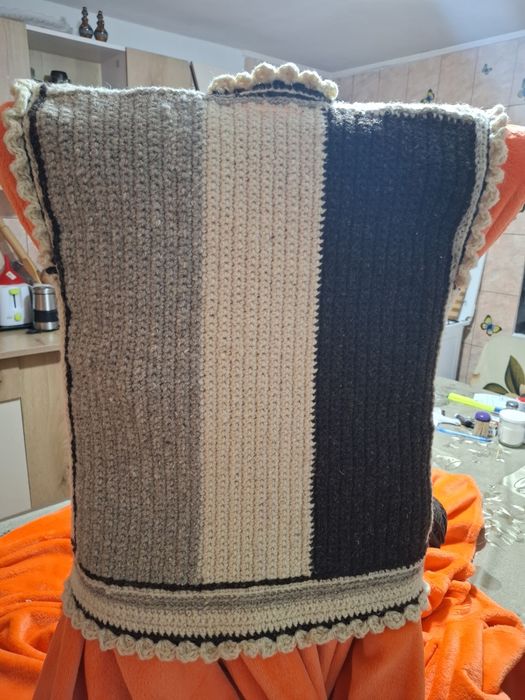 Vestă din lână naturală