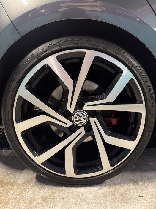 Jante Brescia Vw Golf Gti 5x112 R19
