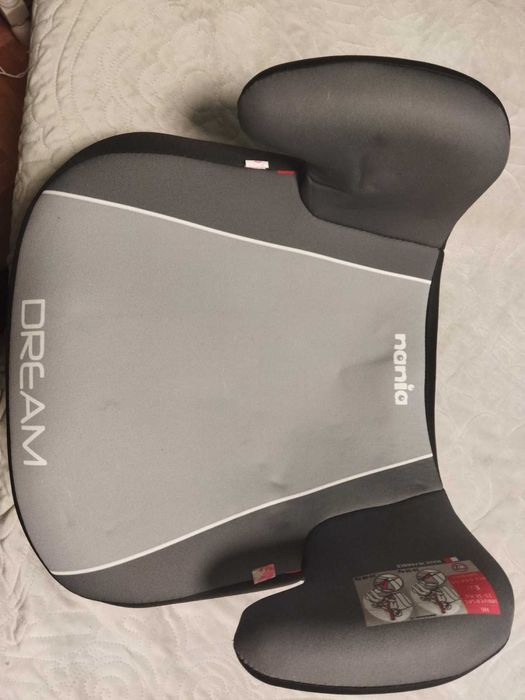 Продавам детска седалка за кола