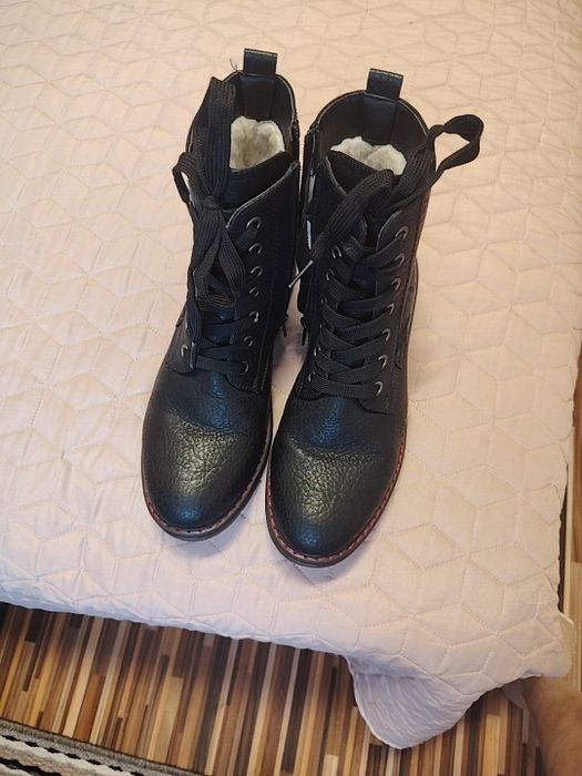 Зимни боти rieker