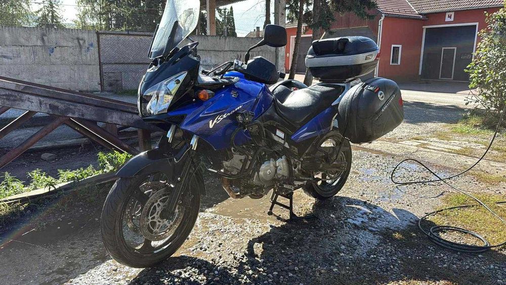Suzuki V-strom 650