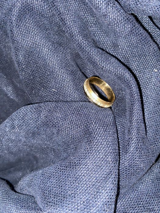 Златен пръстен с цял ред ЕСТЕСТВЕНИ ДИАМАНТИ