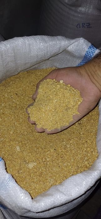 Srot de soia 2,5lei/kg însăcuit
                       2,4lei/kg vărsa
