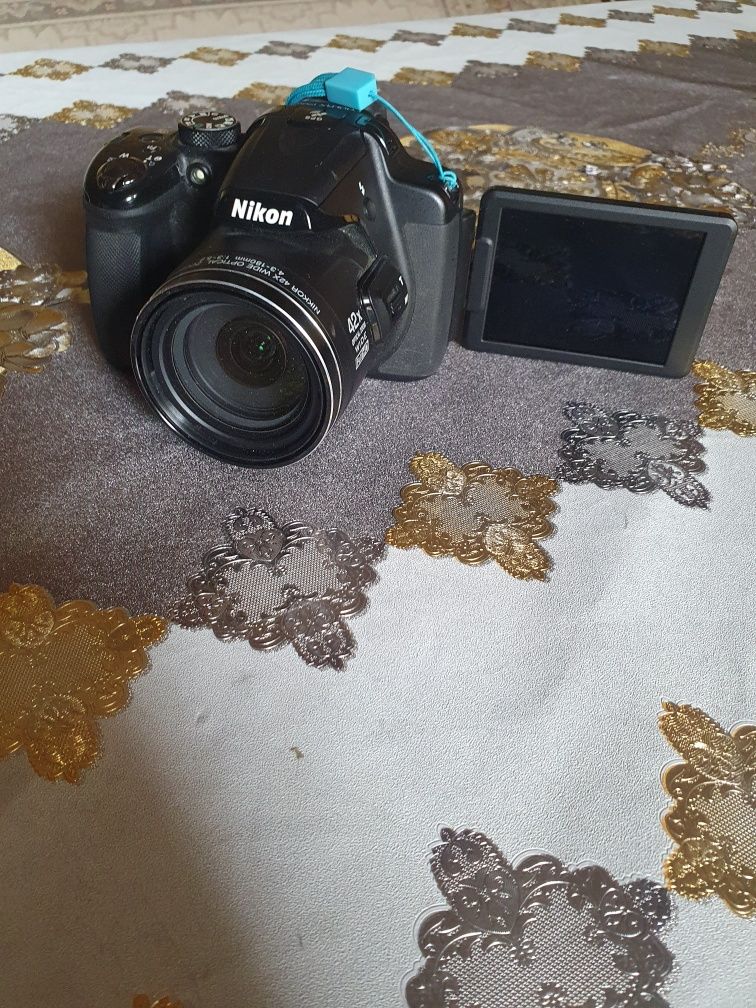 Nikon coolplix P520