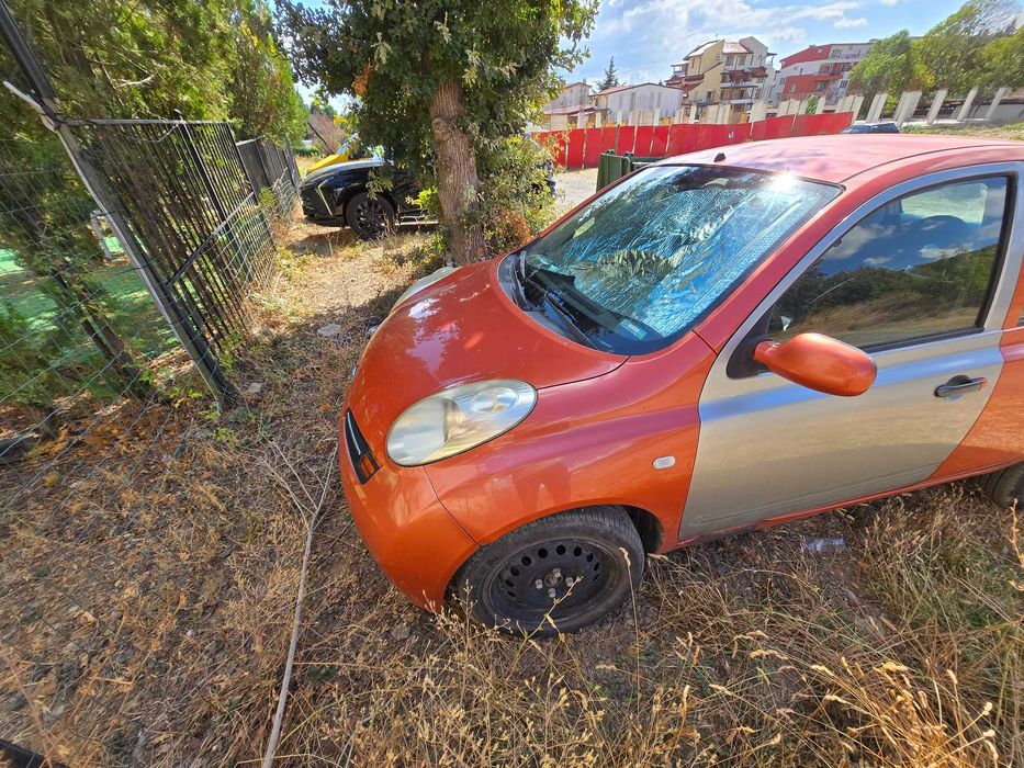 Nissan Micra 1,4 - автоматик - 2003г