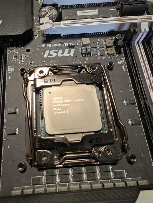 placa de baza si procesor  X99 MSI X99A SLI Krait Editrion + 5820K