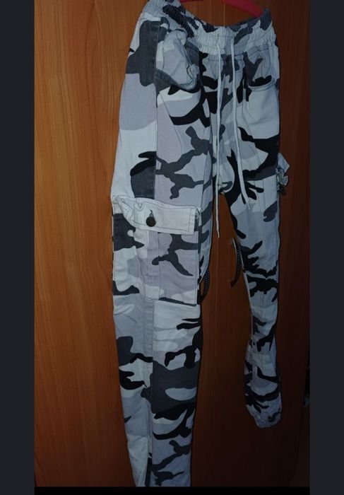 Бял Камуфлажен Панталон