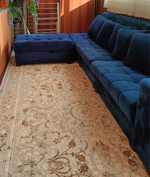 Уголок диван в хорошем состоянии